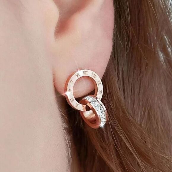 Round Letter Stainless Steel Plating Zircon Earrings - Picture 4 of 17